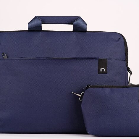 حافظة لابتوب ساده باللون الكحلي